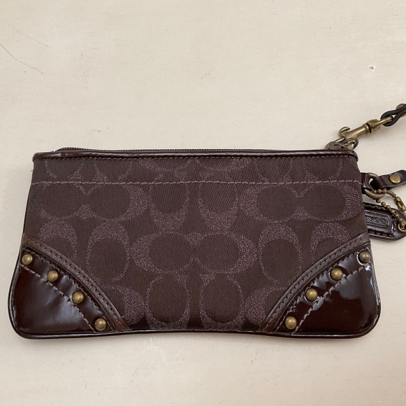 Coach dark brown wristlet - Picture 2 of 4